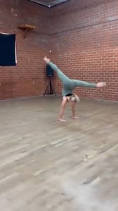 At Accelerate Acro Convention we’re all about bringing you the best in dance education! 💃 Today’s genre highlight: Contemporary—a powerful blend of emotion, technique, and storytelling. ✨ft. 💃 @bellaklassen9 X 🧠 @derekpiquette 📍PHOENIX, AZ: Oct 3-5 📍LAKELAND, FL: Nov 14-16 🚨Registration opens on Feb 1. Tempus auditions close Apr 1.🚨 DON’T JUST DANCE. ACCELERATE! https://accelerateacroconvention.com/ | Acrobatic Arts