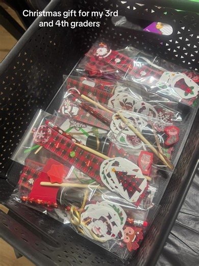 #christmasgiftidea #fyp #fypシ゚viral #fypage #foryoupage They were very grateful 🥹 the loved it 🥹🥰 •Christmas stockings with a packet of: Pencil Stamp Eraser Notepad Stickers Ruler Christmas rainbow scratcher 4 silly stick (candy) •With there name on the front •Under the stockings was a Christmas coloring packet with fun activity • popcorn in the side