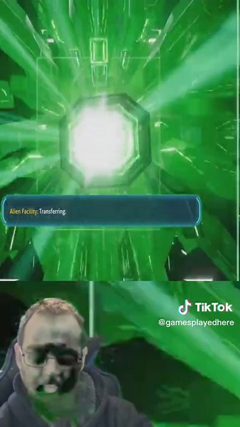 Exploring Alien Distress Calls in Subnautica Below Zero