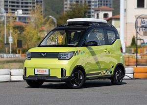 [Hot Item] China Wuling Mini Electric Car Hongguang Mini Adult Mini EV Car Lithium Battery Smart Car