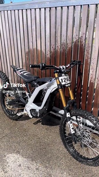 Unlocking the Surron with Chrome Warp Modifications