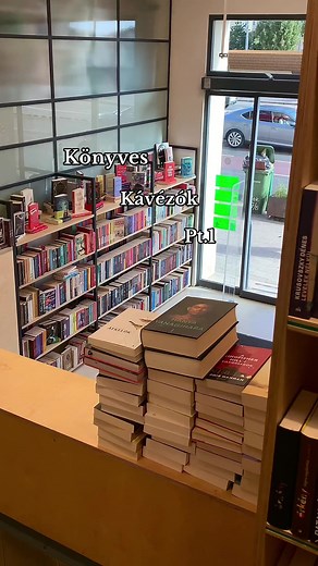 Budapest Bookstore Cafes: Bookline - Part 1
