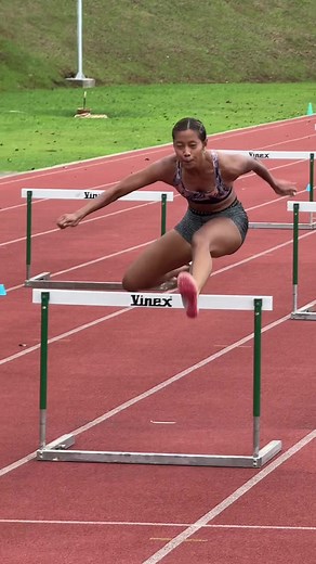 Mini Hurdle Sprinter Coordination Training
