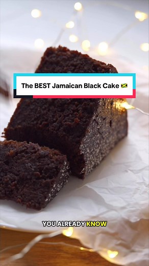 Jamaican Black Cake 🇯🇲 — it’s a holiday staple, and this recipe…is all you need! Just take my word, or read the reviews for yourself! Step-by-step instructions and the full list of ingredients, measurements and tips are all on the blog (link in bio or google “seasoned skillet black cake”) && you can check out the full recipe video on YOUTUBE! 💛 #rumcake #blackcake #fruitcake #christmascake #jamaicanblackcake