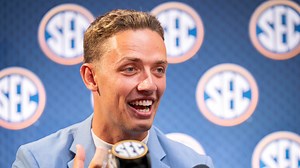 'They actually did good?' say college football fans as new AP rankings unveiled