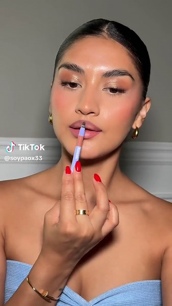 Juicy Lip Combo: Kosas Hotliner & MakeUpForEverUSA Wet Stick