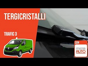 How to replace the wipers of the Renault Trafic 3