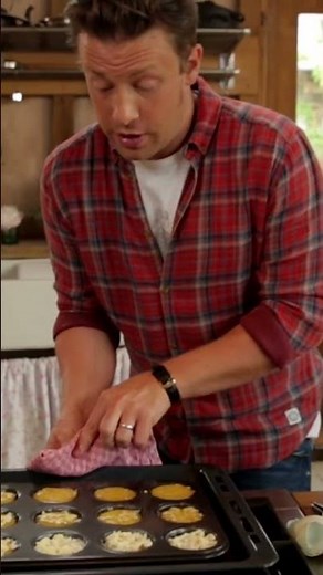 Perfect Yorkshire Puddings | Jamie Oliver