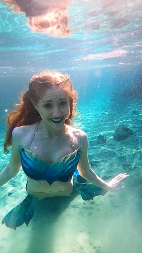 37K views · 499 reactions | How to move underwater like a mermaid 隆‍♀️錄 #mermaidlife #mermaidhair #scubadiving #underwaterworld | Kenny Dyal | Facebook