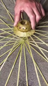 Do you know the bamboo weaving technique? In the hands of a master, everything can be woven out of bamboo. #WoodCarving #bamboo #Skill #Handmade #Creativity #Art #craftwork #Culture #amazingChinesepeople #intangibleculturalheritage #share credit to diaryinheart on Douyin | Young China