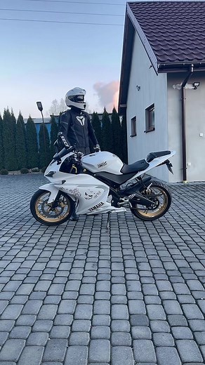 Exciting Yamaha R125 Motorcycle Review