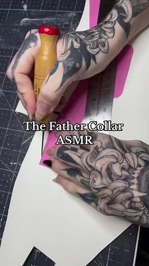 Crunchy Leather Sounds for ASMR Enthusiasts