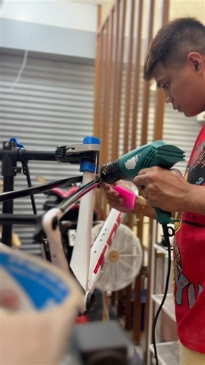 TREK PROCALIBER FULL WRAP BIKE SKIN. PWEDE NA PANDURUGAN SA TRAIL. #TREK #stickershoppasay #Soleskin #bikeframe #bikeskin #roval #vinylsticker #rimdecals #BMC #sworks | Greenmamba