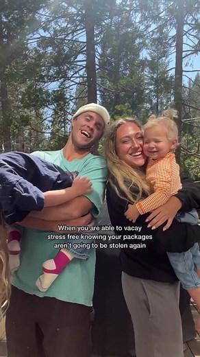 #ad we use @amazonkey In-Garage Delivery to get our packages conveniently and securely delivered inside our garage while we are traveling! No more worrying about porch pirates - it’s the best! Head to amazon.com/lobeeston to learn more about Amazon Key! #AmazonKey #InGarageDelivery