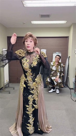 本家に見られる緊張感… #コラボ #ppap #踊ってみた