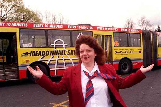 20 nostalgic photos of much-loved bus drivers from the 90s and 2000s