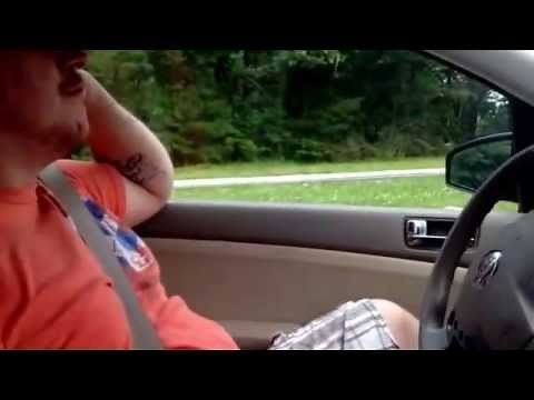 Traffic Peeing fun- MUST SEE