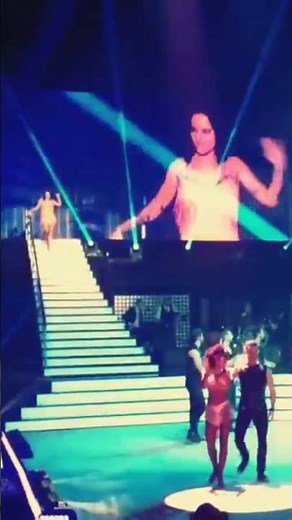 Alizee - Shorts Beatifull Moment Dance