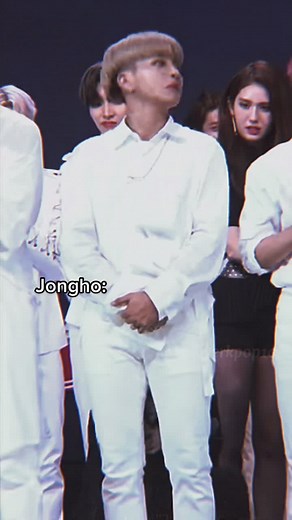 Jongho saw his hyungs crying and he couldnt hold it😕#ateez#atiny#ateez_official_#hongjoong#san#mingi#wooyoung#yunho#yeosang#seonghwa#jongho#foryou#fy