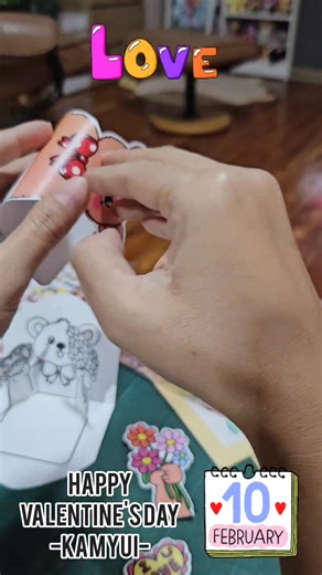 124K views · 441 reactions | ตัวอย่างงานสำเร็จการ์ดวาเลนไทน์ ที่ลงตัวอย่างงานก่อนหน้านี้นะคะ ขั้นตอนทำไม่ยาก ลองทำกันค่าาา ❤️勺懶 | English Worksheet T.Kamyui | Facebook