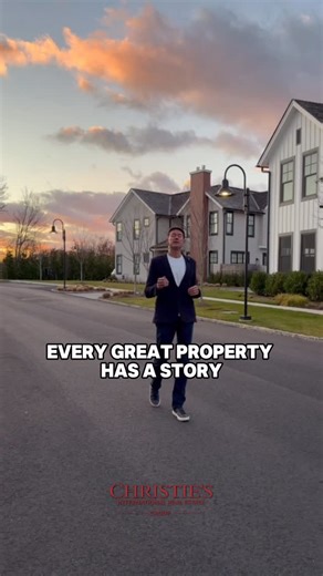 Ed Bruehl on Instagram: "Hamptons House Tour- 3 Sycamore Way, WaterMill Crossing Townhouses #christiesinternationalrealestate"