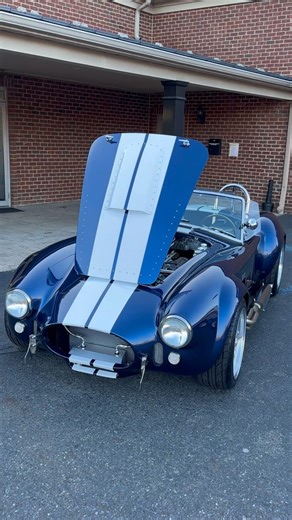 SOLD‼️1965 @backdraft_racing Cobra 🐍 Congrats to the new owner! #JMCCobra #shelby #427 Check out our cobras in stock and have more on the way 👍 ☎️609-871-2700 💻JMCCobra.com | Jonathan Motorcars