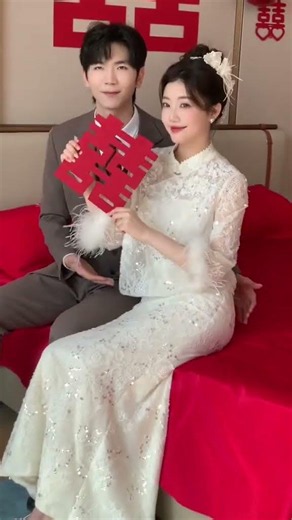 一不小心就被美到了🥹好喜欢我的订婚造型‼️新中式旗袍订婚礼服敬酒服蕾丝礼服新娘礼服