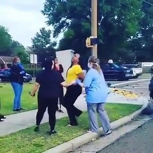 163K views · 3.4K reactions | Elle a été épargnée d’un accident, elle se met à parler en langue(L’ange de l'Eternel campe autour de ceux qui le craignent, Et il les arrache au danger.) La Puissance de la prière! | A Ciel Ouvert Chaine Chrétienne | Facebook