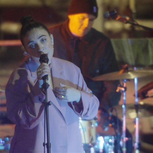 8.6K views · 243 reactions | Nothing quite like a Saturday night in Dingle ❤️‍ See you soon for our final night ✨ Music by SweetLemondae | Other Voices | Facebook