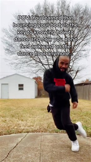 You remember this dance? Probably one of the best beginner dance tips you can get… It transformed my dancing. This is also my 2nd video to go viral on Tik Tok and connect me with so many of you awesome people. I call this my “blue season” because I missed dancing with the green leaves in the back haha #howtodance #dancetips #beginnerdance #viraldancevideos