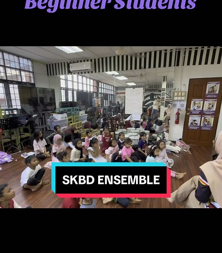 🎻 SKBD Ensemble’s Beginner Students. 🎼 Getting to know simple basic rhythmic patterns. #SKBD #SKBukitDamansara #MusicClass #MusicLesson #KelasMuzik #CikguMuzik #GuruMuzik #PendidikMuzik #MusicTeacher #MusicEducator