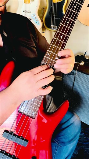 Tapping bass tutorial