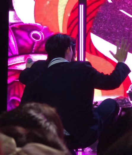 Lại là Tui, vẫn cứ là Tui =))) @appch__ #TuiChayatorn #LYKN | Little Beat by Tui - Tui Chayatorn