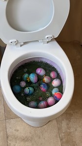 easter eggs just got cool again This is so simple and anyone can do it! | The Midwest Ladies