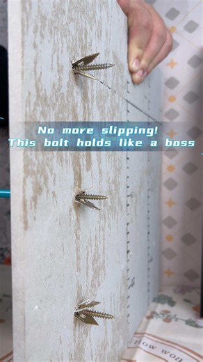 Mastering Heavy Loads with Stable Hold Tools