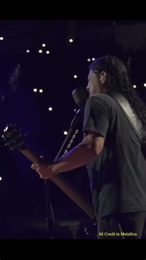Nothing Else Matters: Los Angeles, CA (82523) #metallica #jameshetfield #kirkhammett
