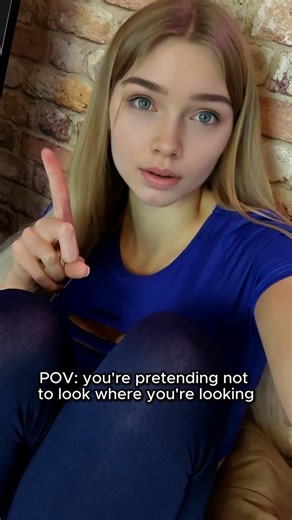 @liz.brohooa on Instagram: "peripheral vision is my superpower, comment 'hi', i saw that :3 #america #explore #callofduty #warzone #cod"