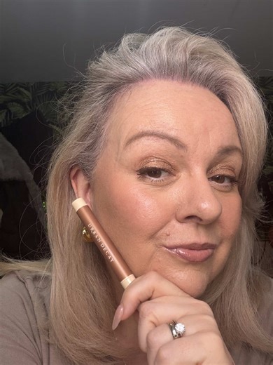 Stunning Long-Wearing Summer Makeup Tips