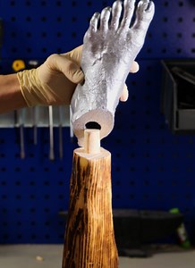 2M views · 11K reactions | Craft projects with incredibly realistic forms | 5-Minute Crafts Men | Facebook