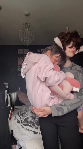 Adorable Michael Cosplay from Ranboo and Tubbo - Dream SMP