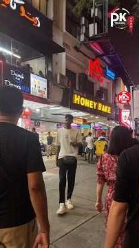 夜晚的吉隆坡别有一番魅力 🇲🇾✨走进热闹的夜市，到处都是闪烁的灯光、诱人的香味