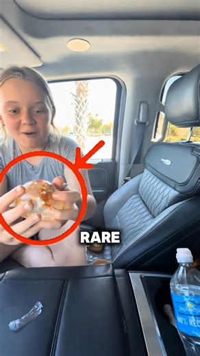 She Got the Rare Dumpling… and Her Sister Instantly Lost It 😂