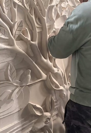 White Sandstone Carving: A Craftsmanship Showcase