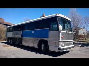 Rolling the bus - 1981 MCI MC-9