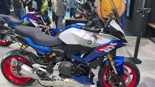 12,300 欧元起！2026款 BMW F900 XR 展车细节大赏