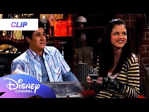 The Russo Family's First Magic Lesson! 🐰🪄 | Wizards of Waverly Place | ‪@disneychannel‬