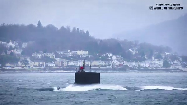 Rare sighting: USS New Mexico on the Clyde