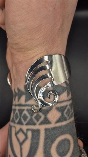 Watch me craft a fork bracelet ✨️