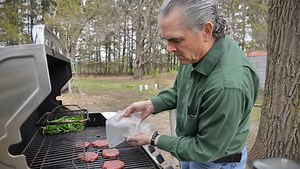 Minnesota elk production thrives