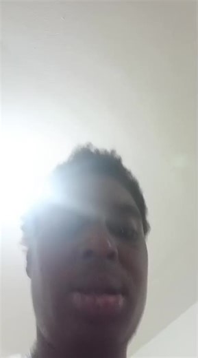 Vidéos de user6810238802569 (@boubouillon) avec son original - user6810238802569